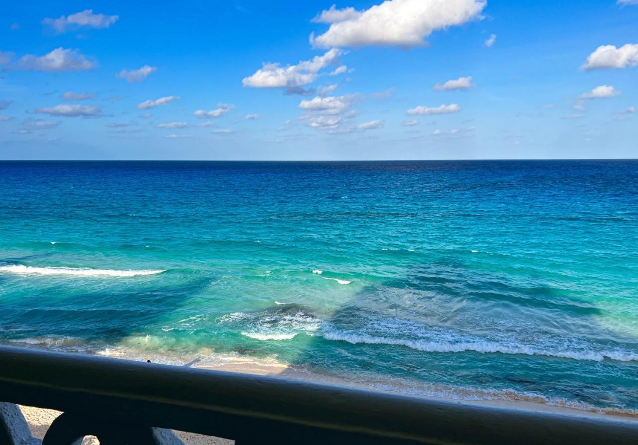 Seashore Apartment カンクン エクステリア 写真